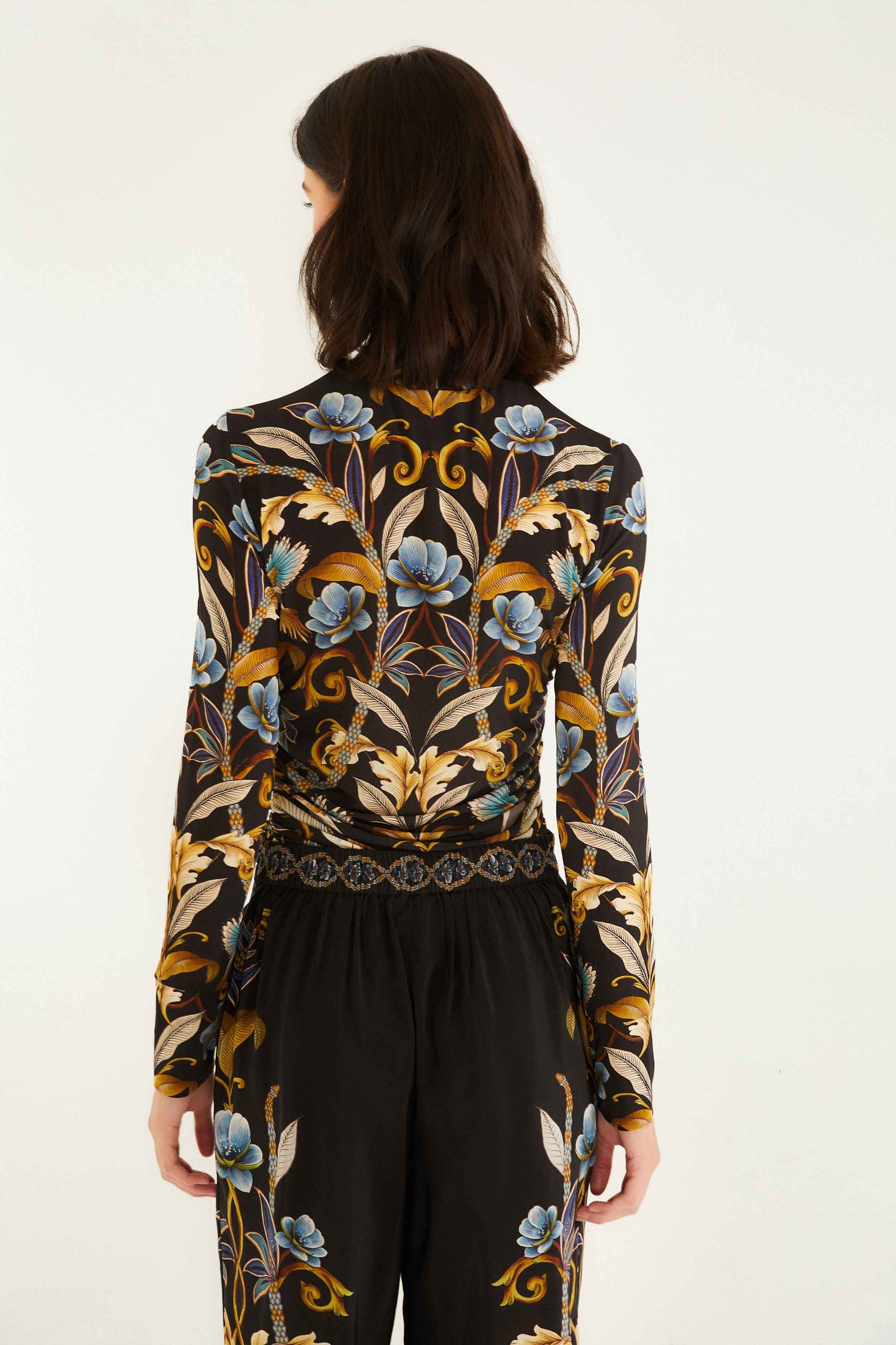 Farm Rio Black Flowerful Garden Jersey Blouse