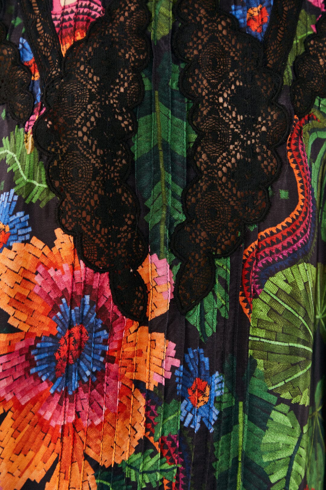 Farm Rio Black Blooming Garden Blouse