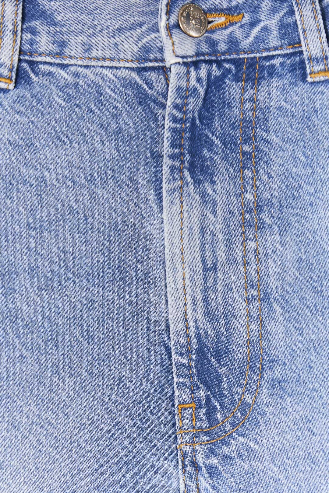 Farm Rio Light Wash Carrot Denim Pants