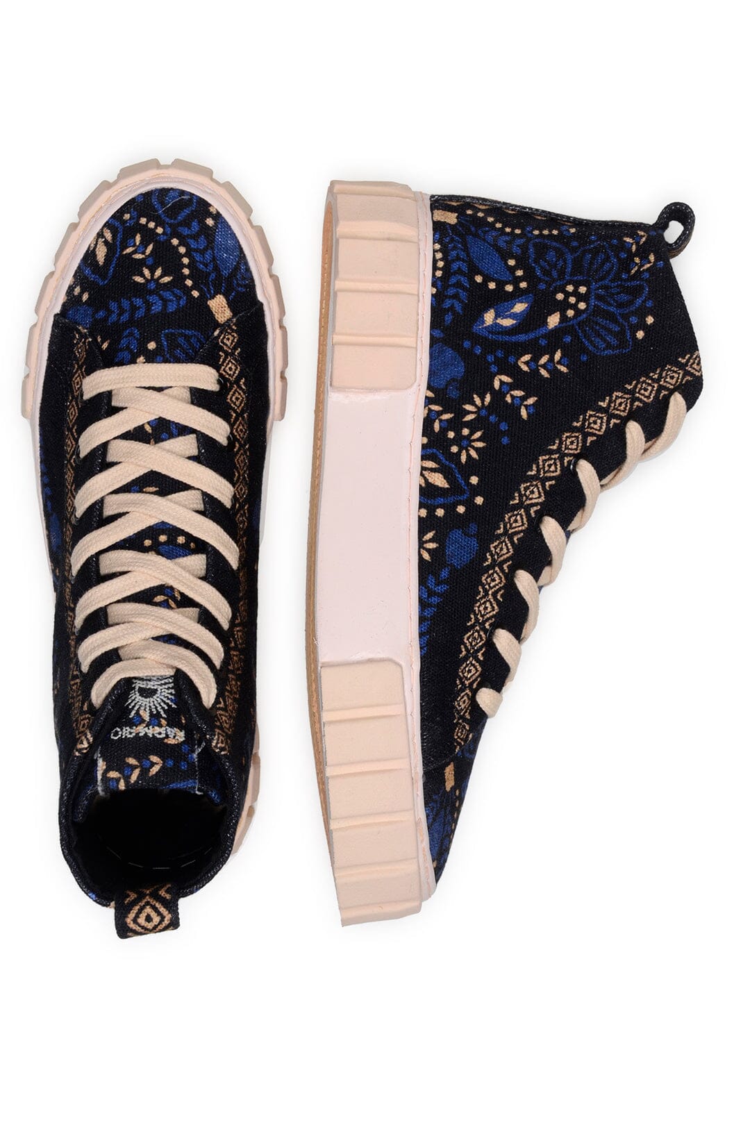 Farm Rio Black Macaw Forest Flatform Sneaker