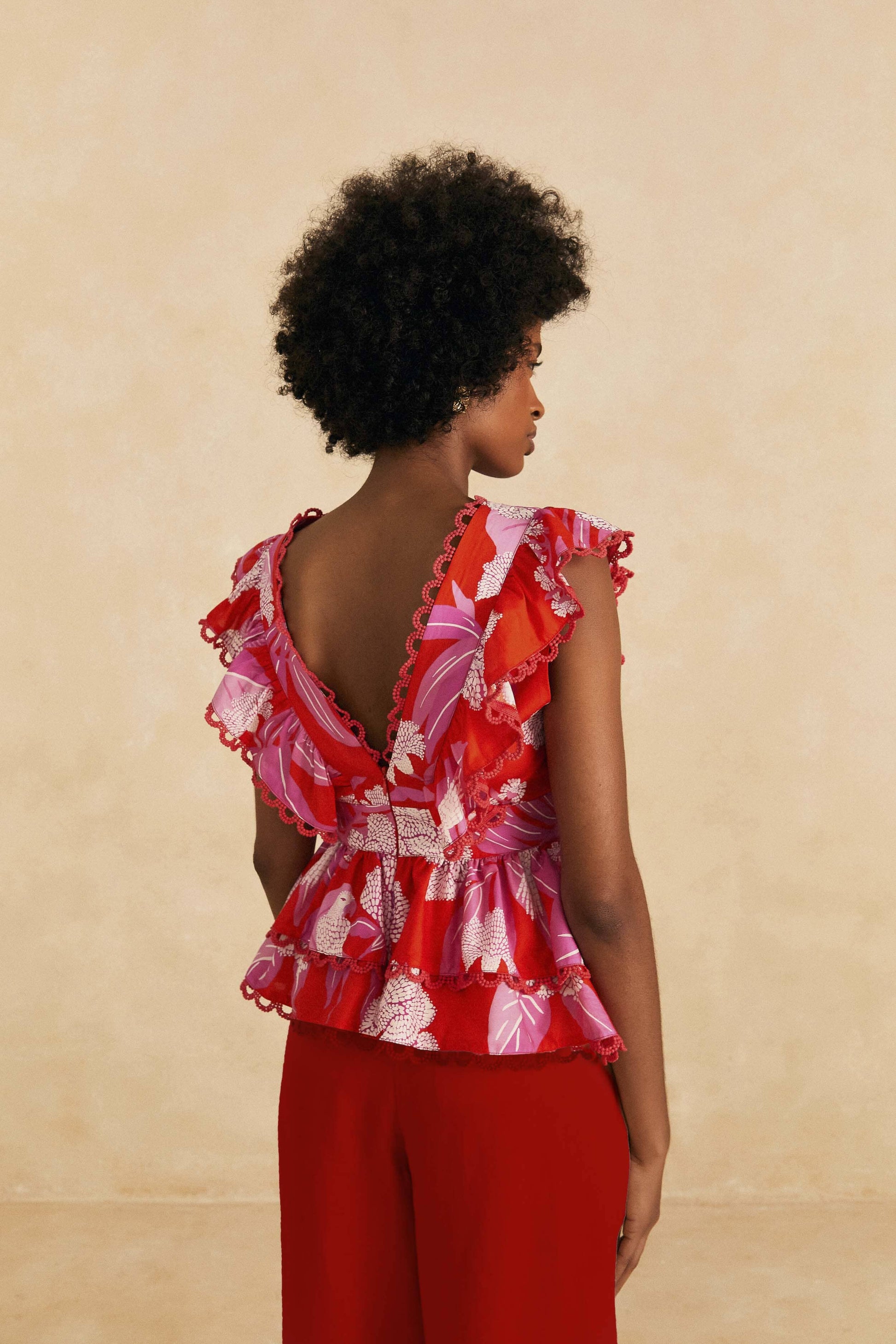 Farm Rio Red Dewdrop Floral Sleeveless Blouse