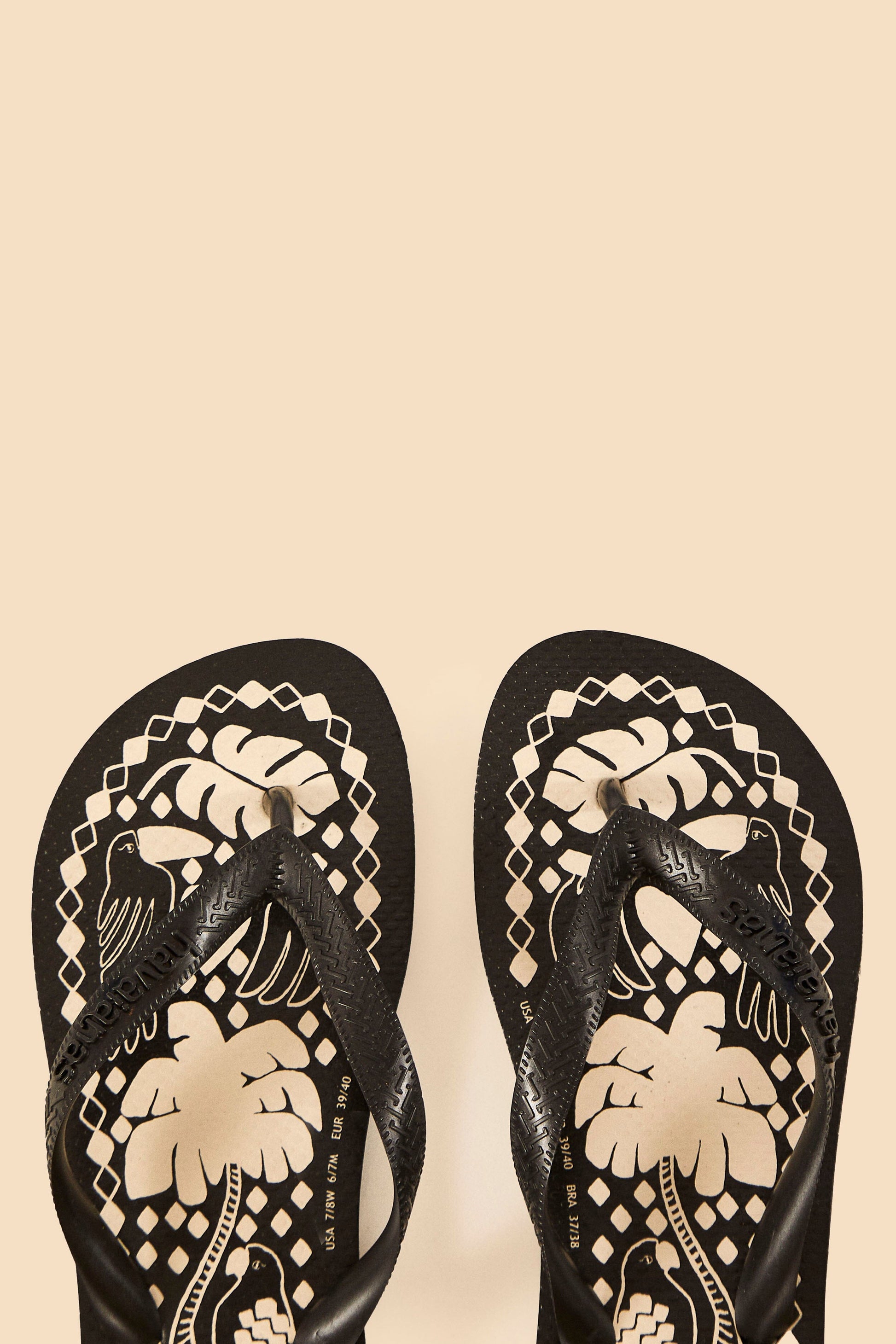 Farm Rio Jungle Scarf Havaianas Sandals