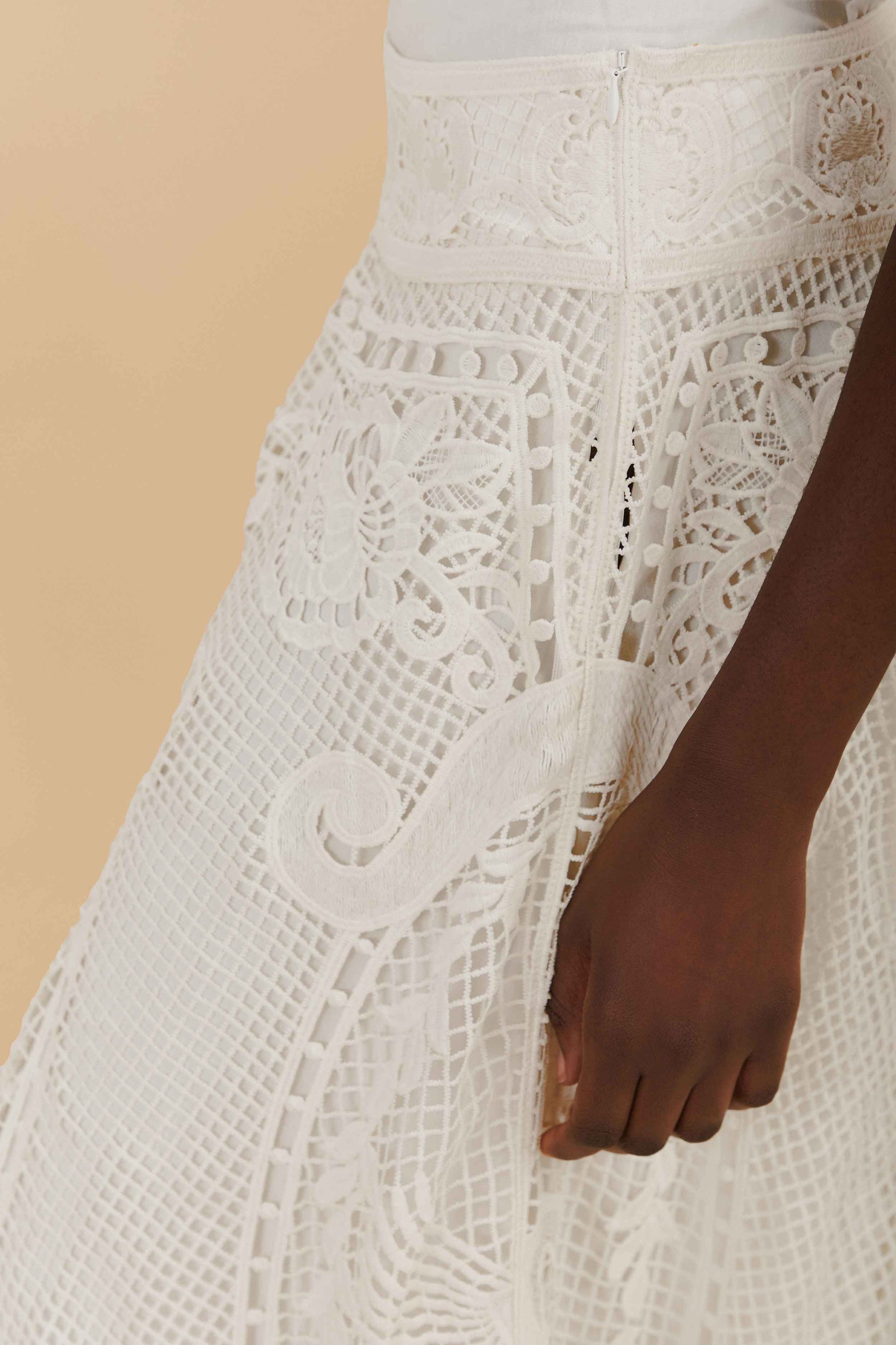  Off-White Swan Lake Guipure Midi Skirt