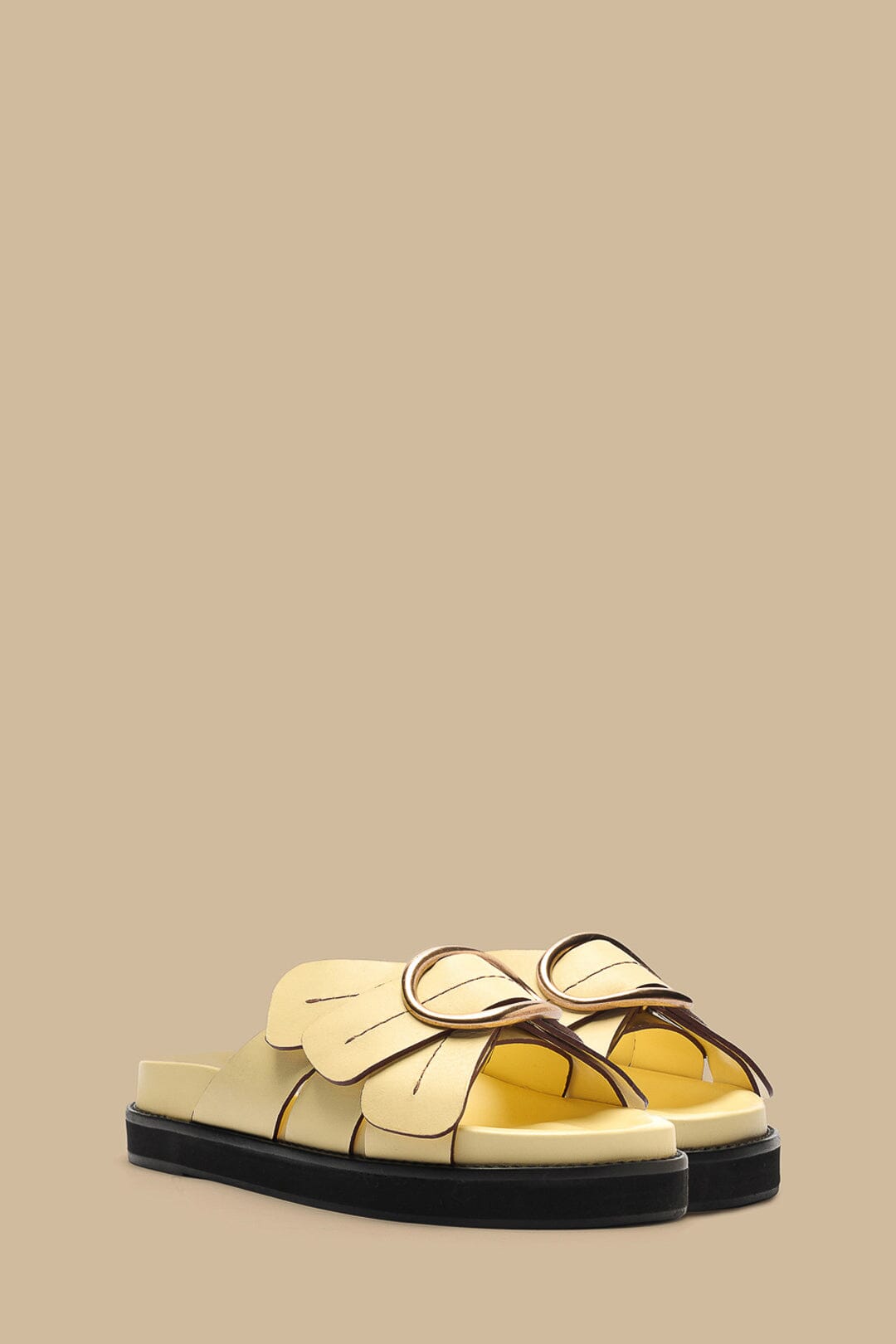 Farm Rio Banana Yellow Daisy Slide Sandal