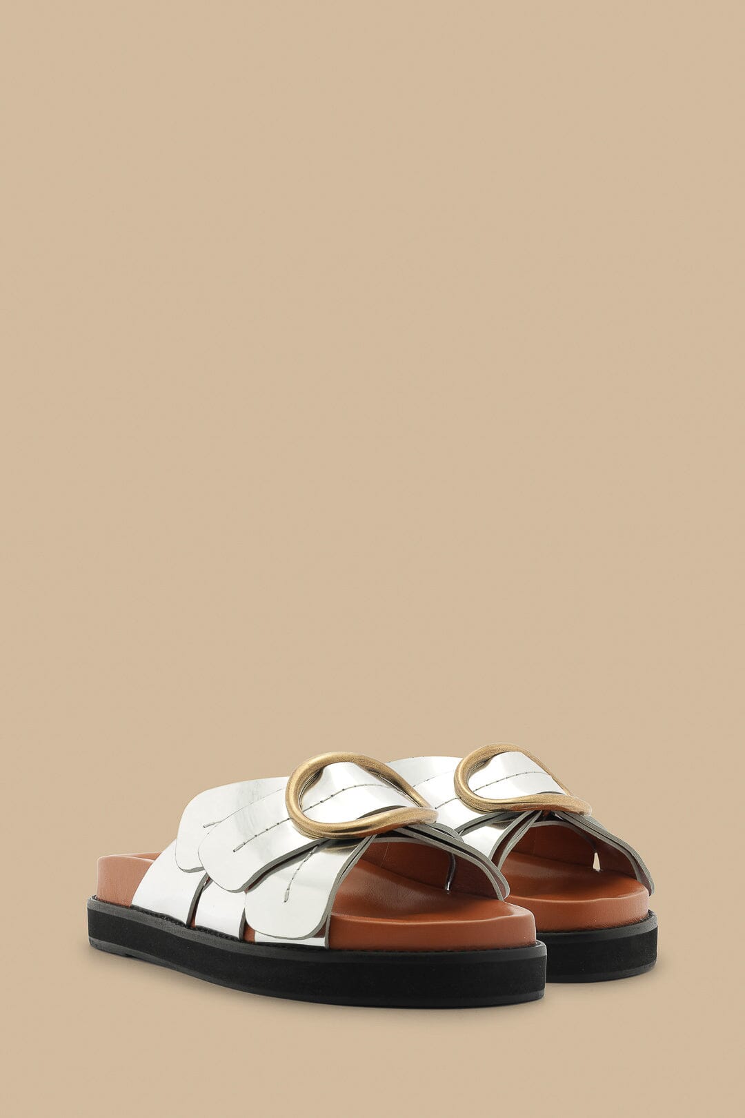 Farm Rio Silver Daisy Slide Sandal