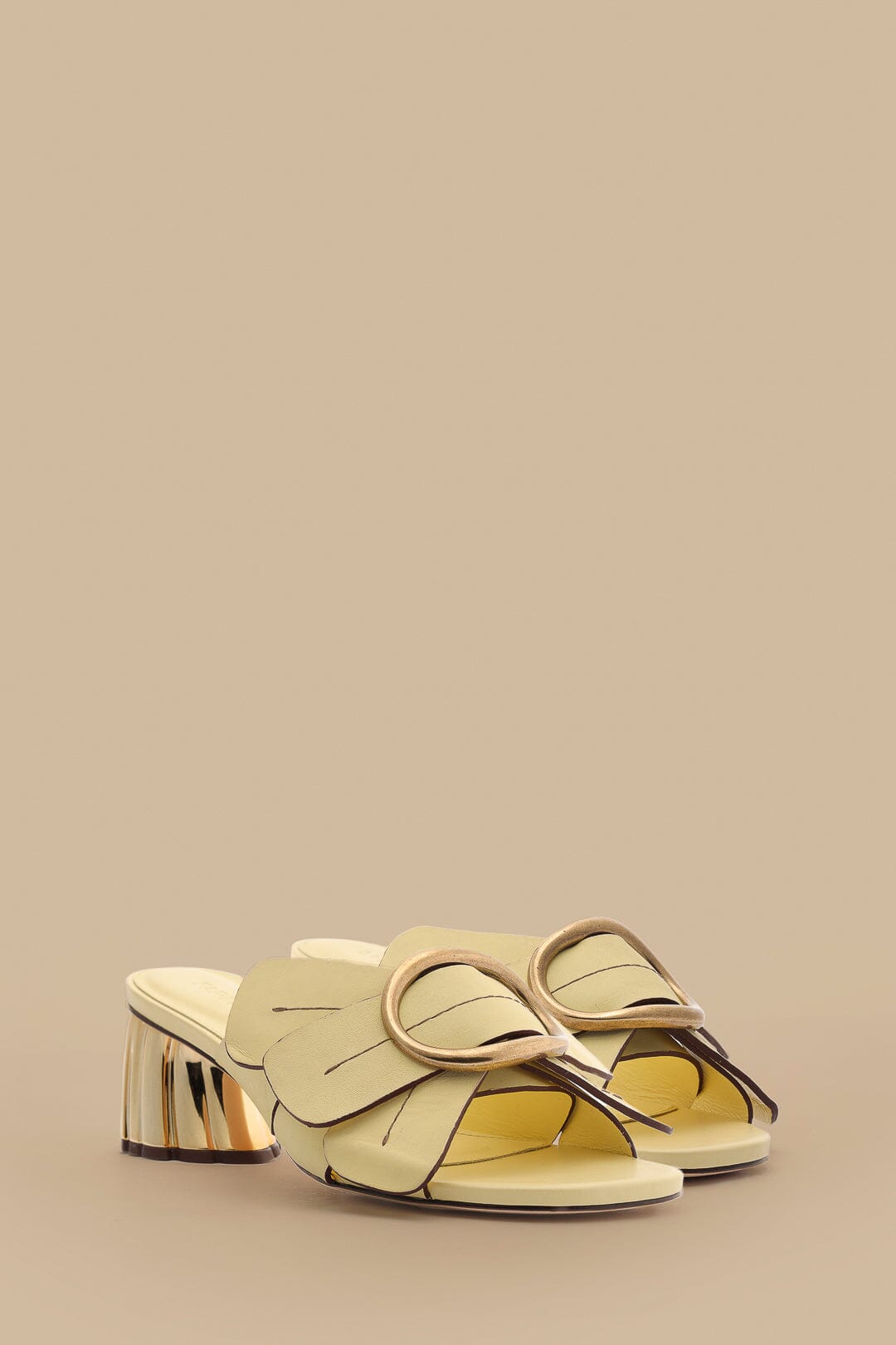 Farm Rio Banana Yellow Daisy Heeled Mule