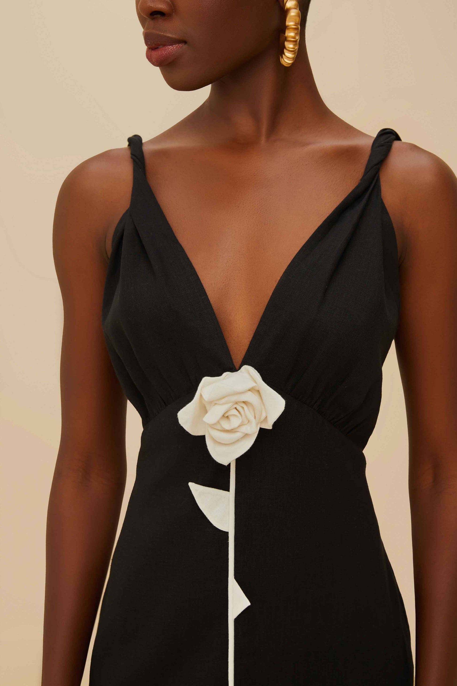  Black And White Rose LENZING™ ECOVERO™ Euroflax™ Mini Dress