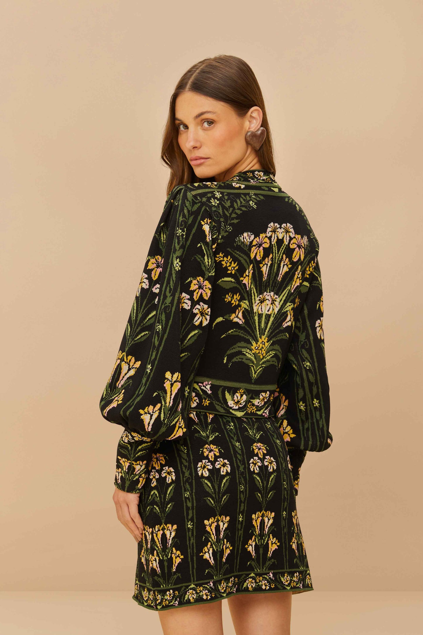  Black Flowers Arch Knit Skirt