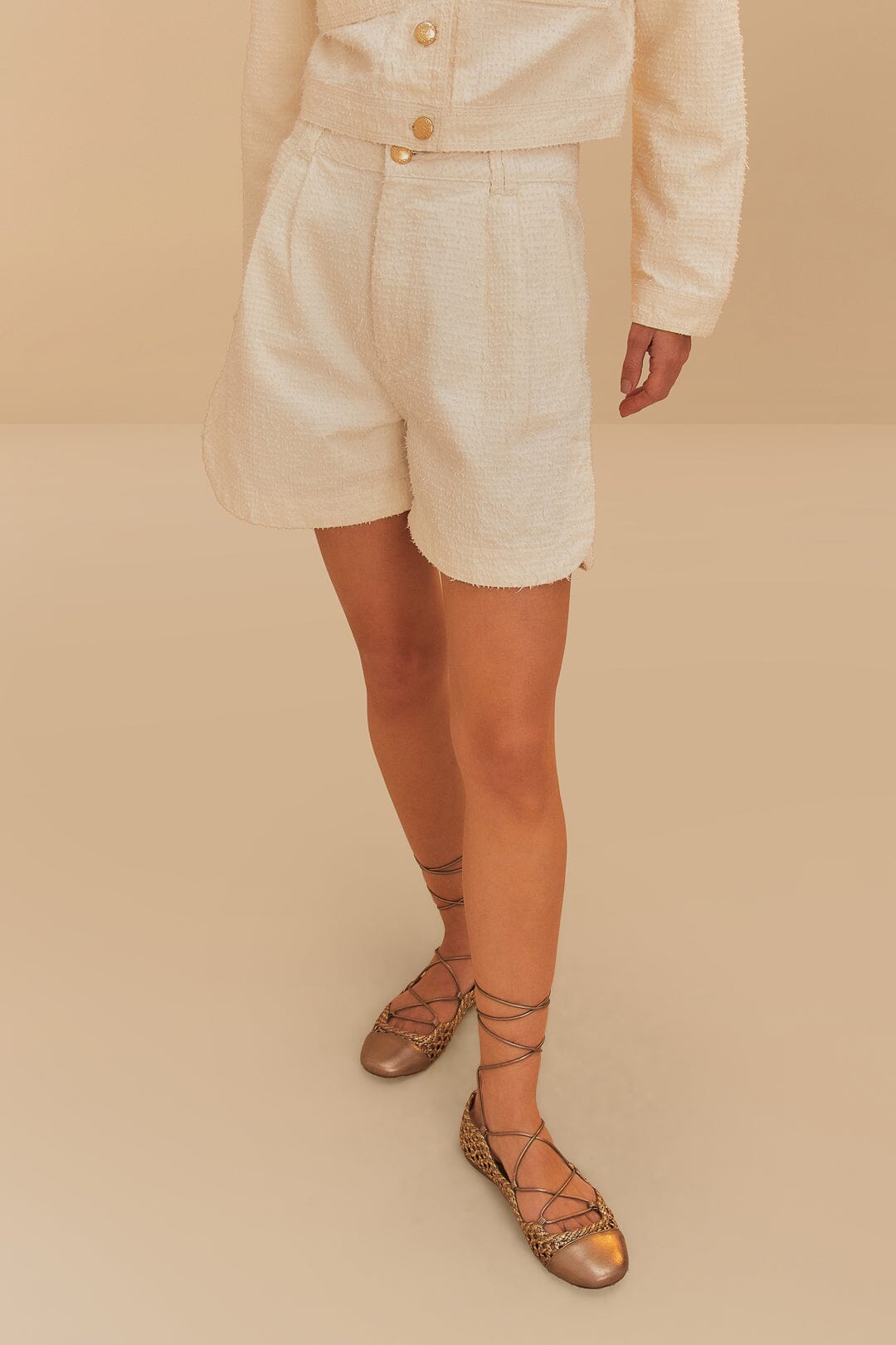  Off-White Twill Laser Pleated Shorts