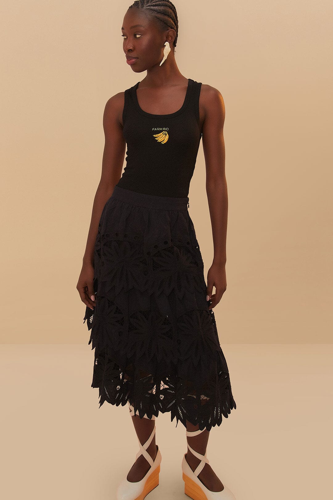  Black Daisy Embroidered Midi Skirt