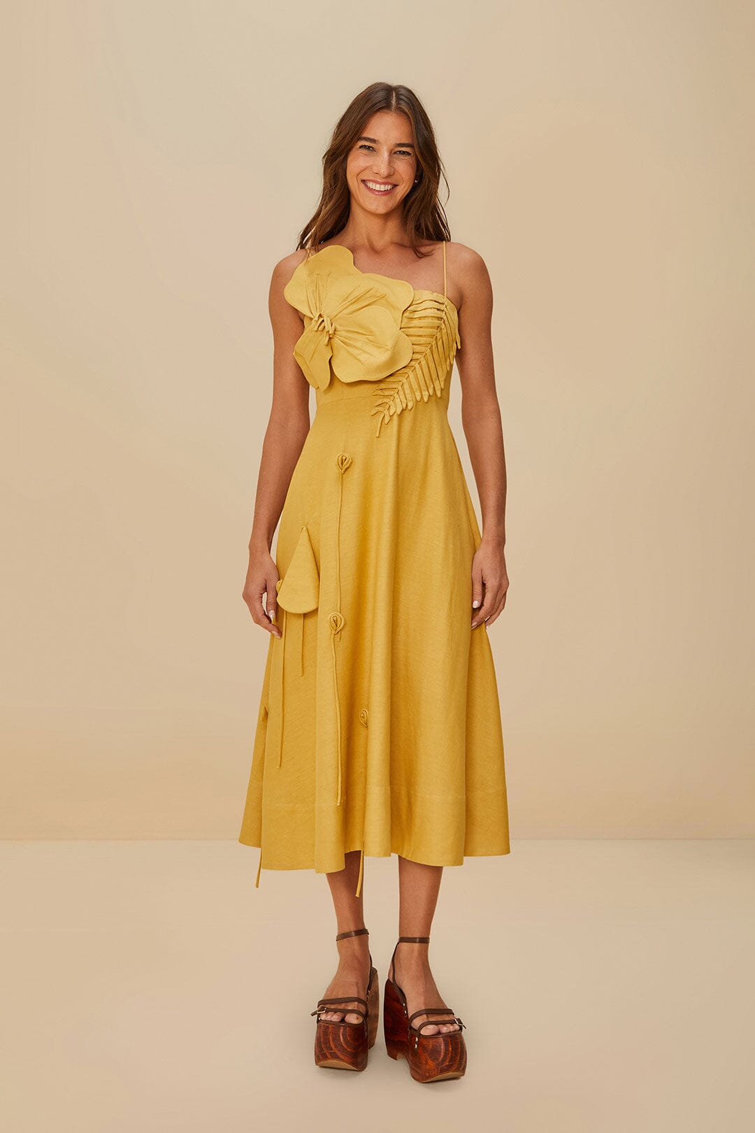  Sand Garden LENZING™ ECOVERO™ Euroflax™ Midi Dress