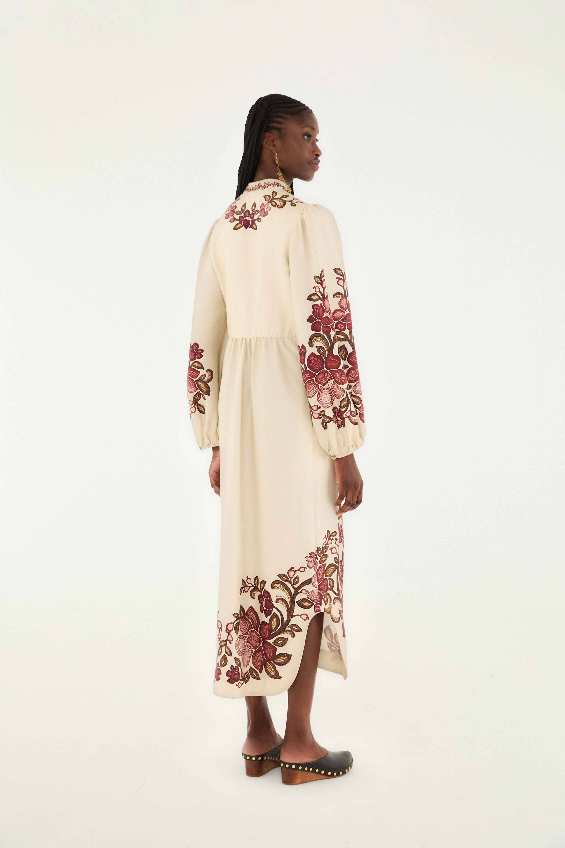 Farm Rio Sand Renata Floral Long Sleeve Midi Dress